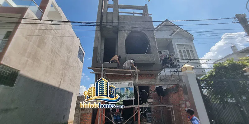 Xây dựng phần thô